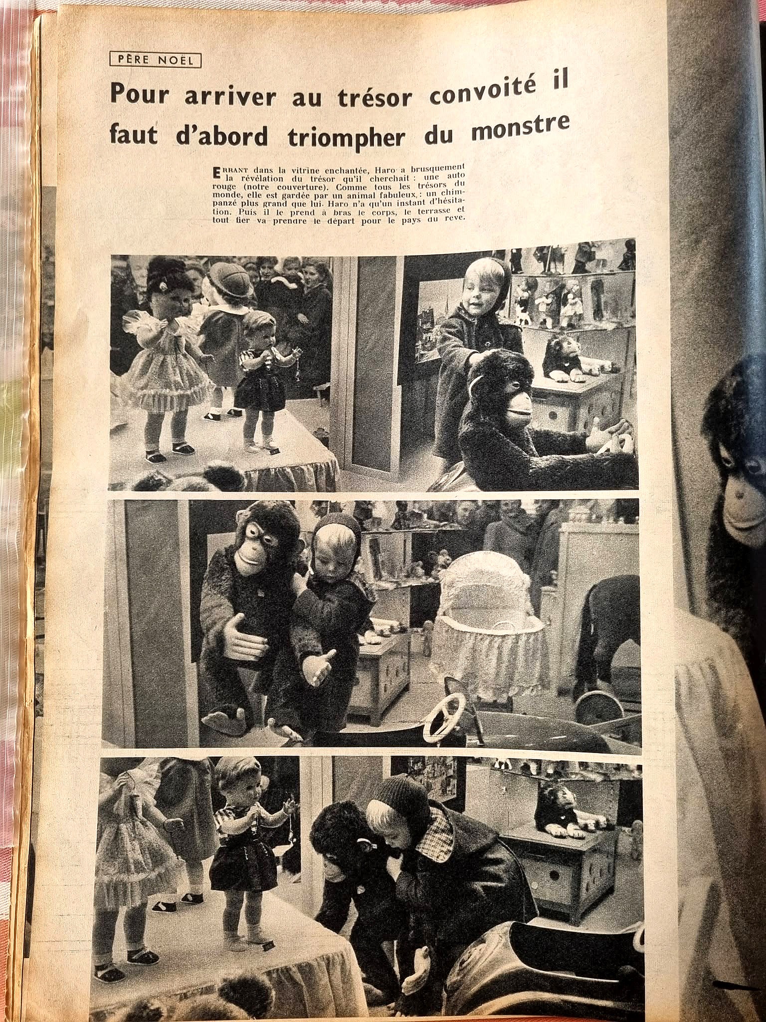 Noël 1955 à Nuremberg : les jouets dans Paris Match — archives de Chris — Page du reportage montrant les poupées, le chimpanzé en peluche et la voiture d’enfant. Paris Match n° 350 ; document partagé par Chris — vue 5.